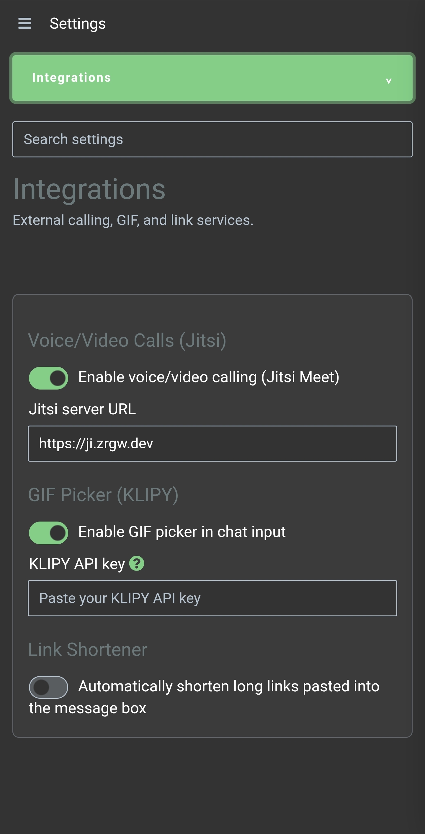 Integration settings show voice and video calling, GIF support, and the link-shortening switch with no API key entered.